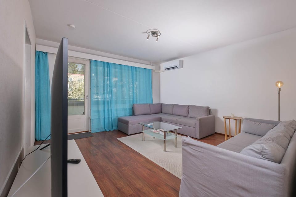 TV and multimedia, Living room, air conditioner