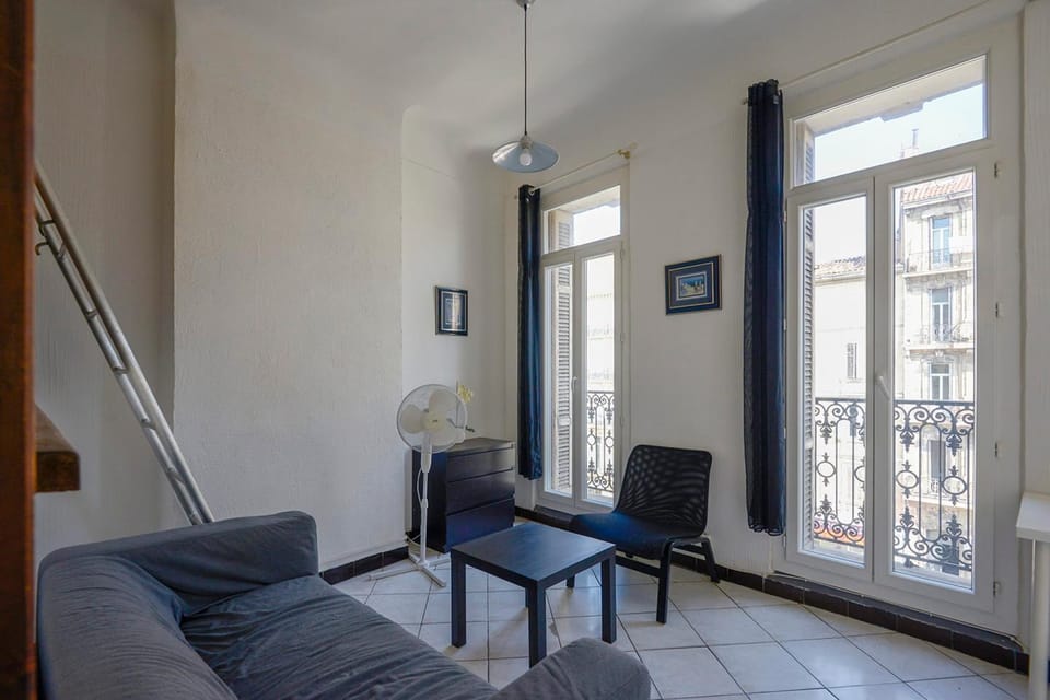 Beautiful studio - view on Notre-Dame de la Garde Apartment in Marseille