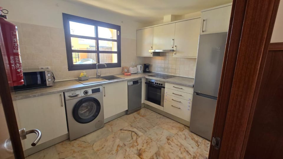 dishwasher, oven, stove, washing machine