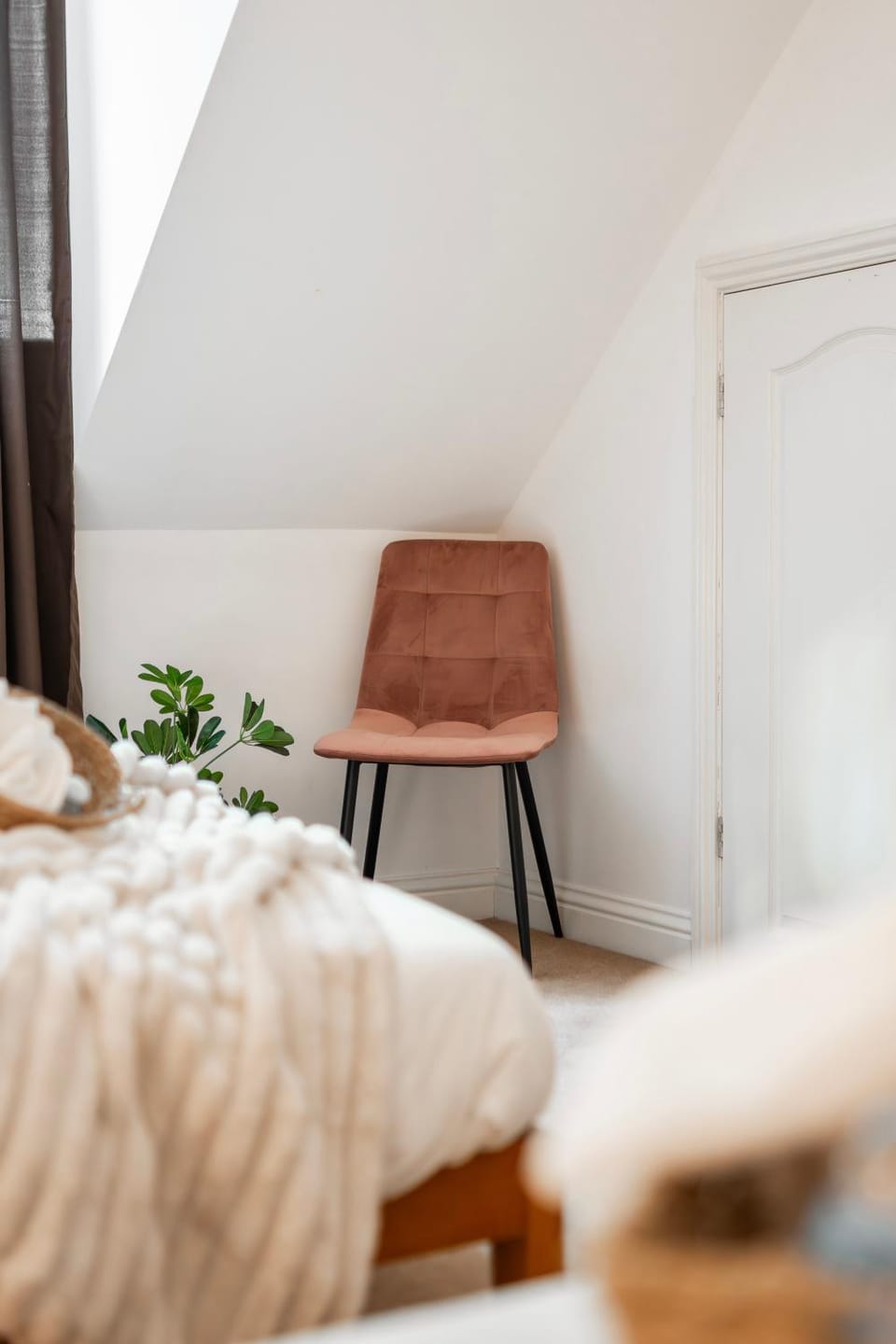 Seating area, Bedroom