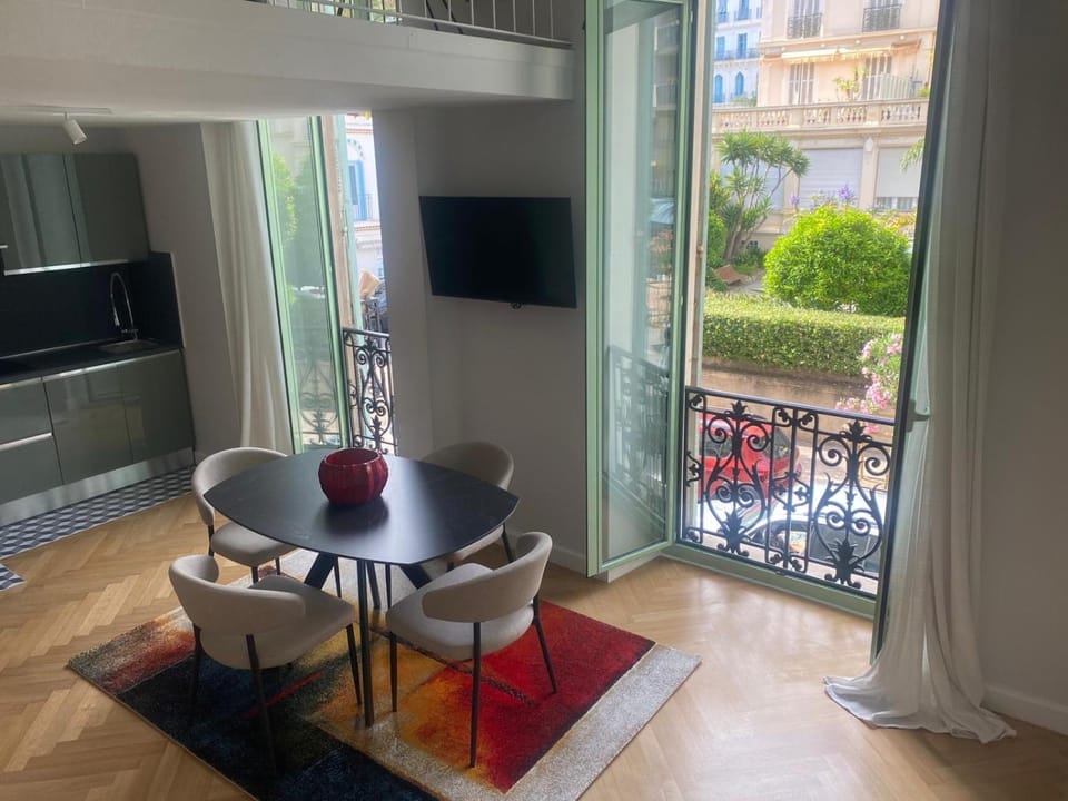 Mentone, appartamento a 80 mt dal mare Apartment in Menton