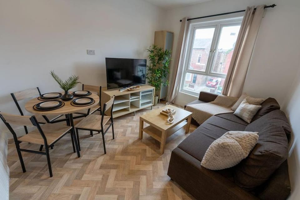 Luxury 1-bed Near MCR Hospital & City Centre Apartment in Manchester