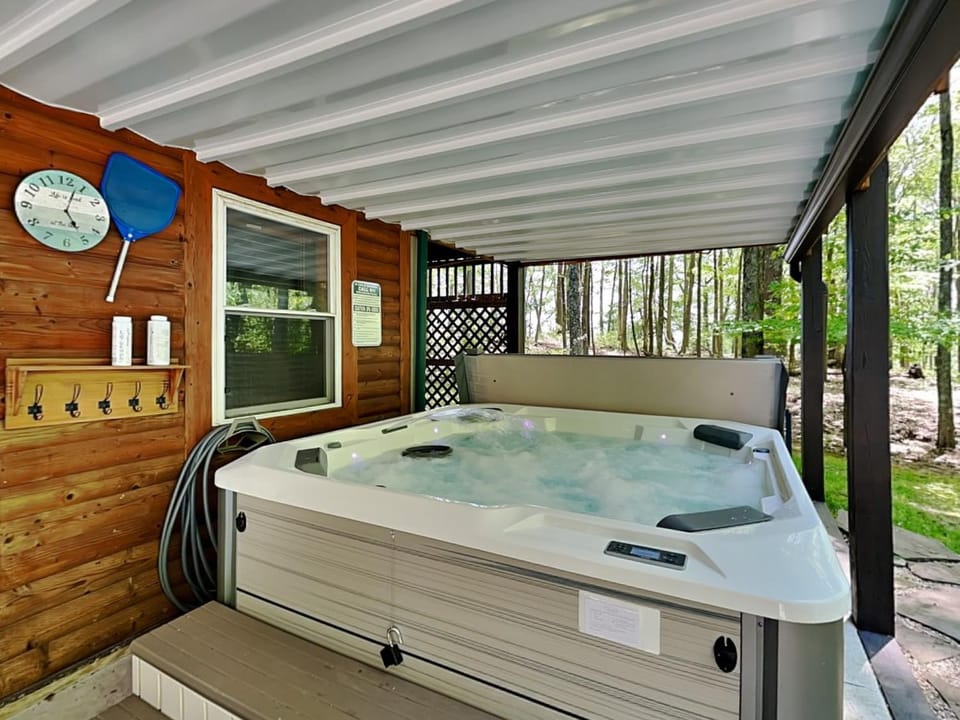 Campfire Lodge House in Deep Creek Lake