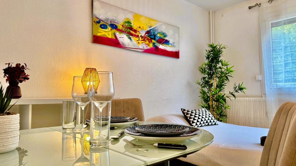 Geneva Studio Apartment in Saint-Julien-en-Genevois