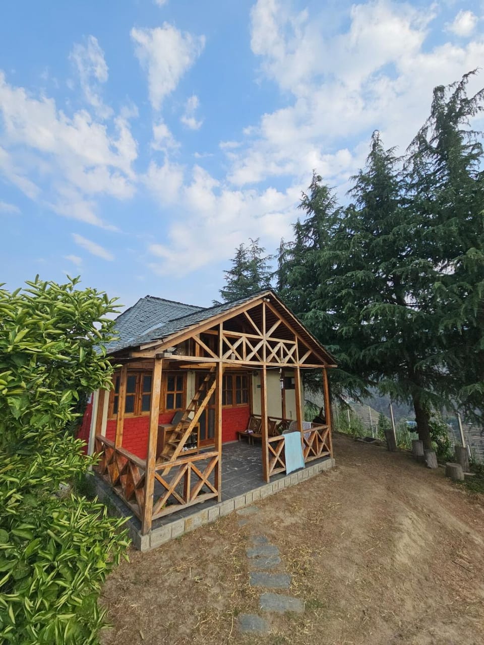 The Nest Farm Stay in Karsog Chalet in Himachal Pradesh