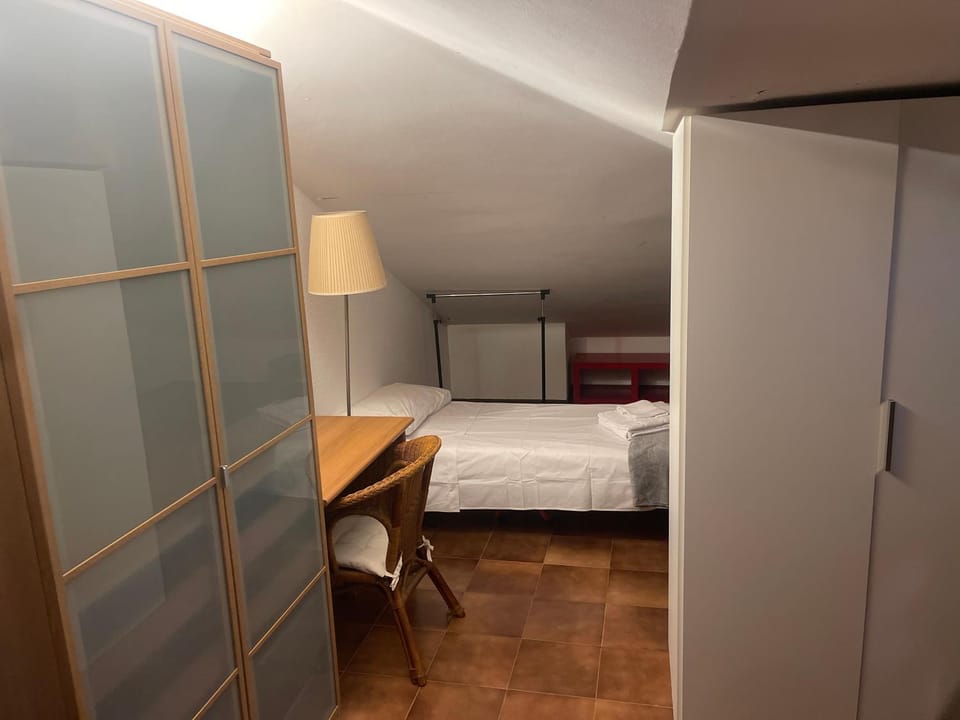 Bed, wardrobe