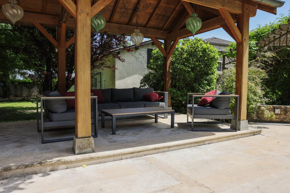Patio, Spring, Day, Garden, Living room, Garden view