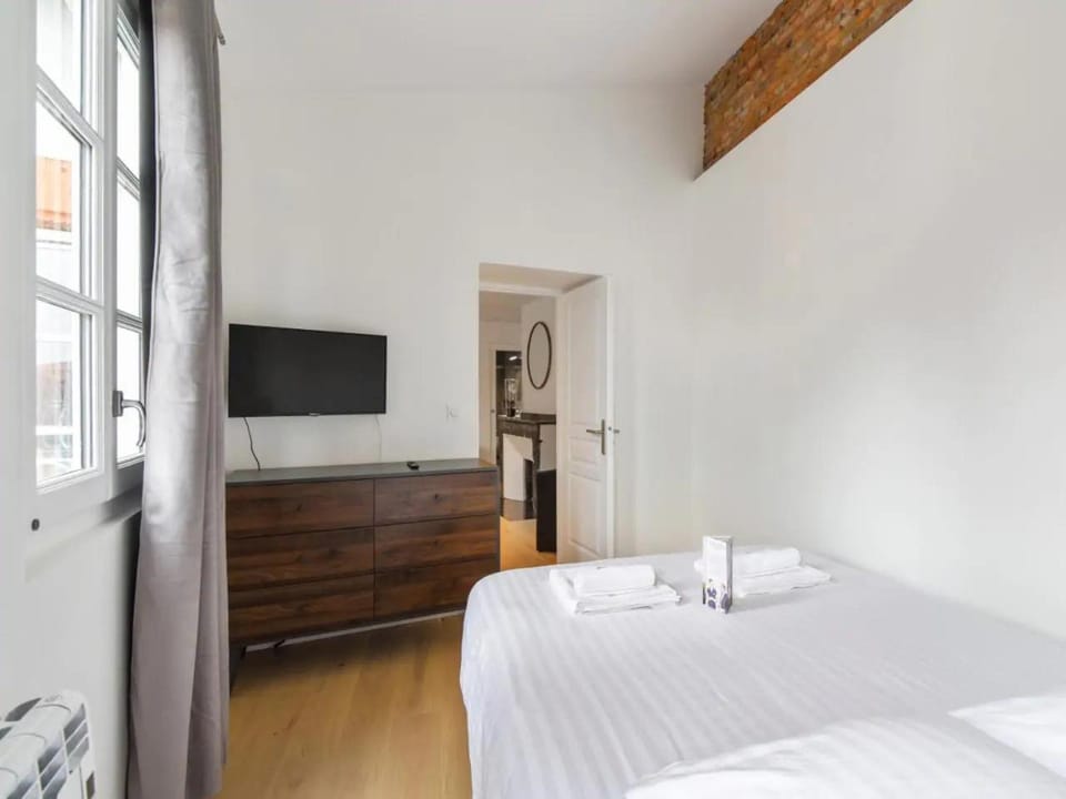 TV and multimedia, Bedroom