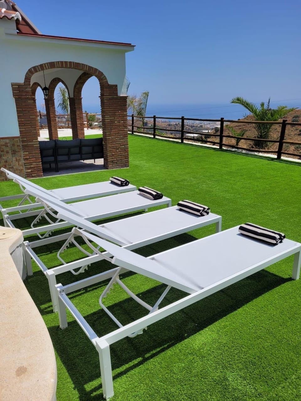 Garden, Balcony/Terrace