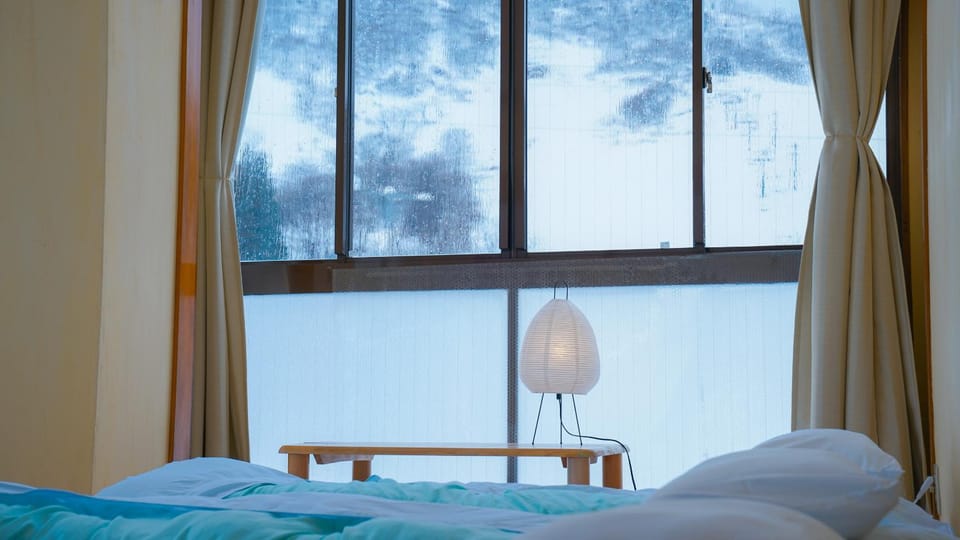 Yuzawa YUKITORA 雪虎 Bed and Breakfast in Japan