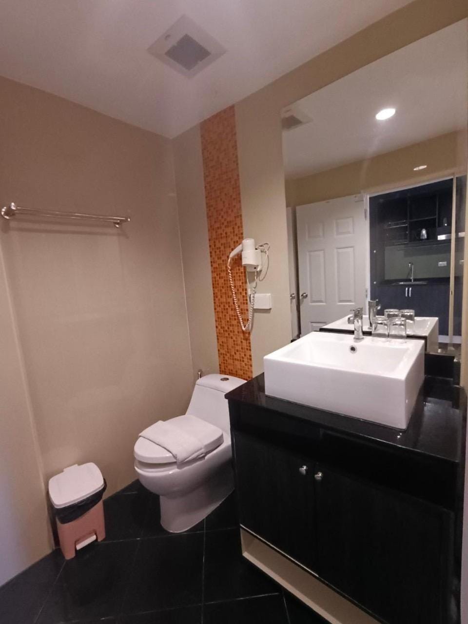 Shower, Toilet, Bathroom, hair dryier, towels