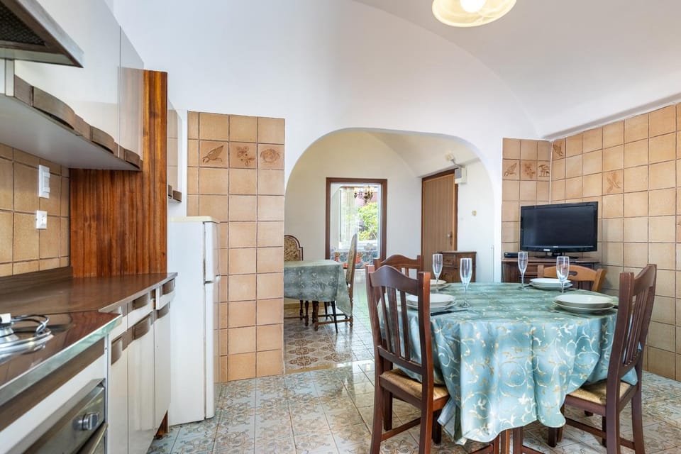 Hostdomus-Finalmarina apartment Apartment in Finale Ligure
