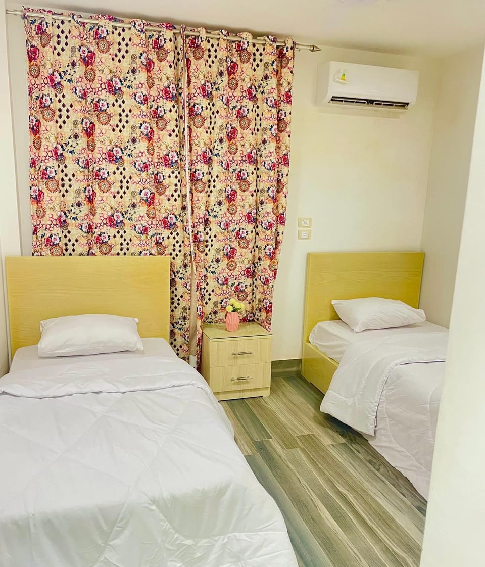El Hambra compound Apartment in Hurghada