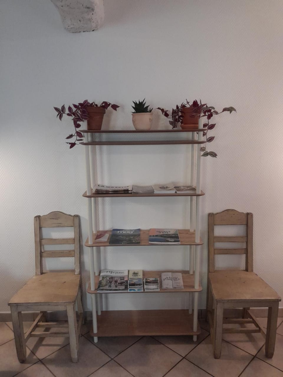 Au Chablis Serein House in Chablis