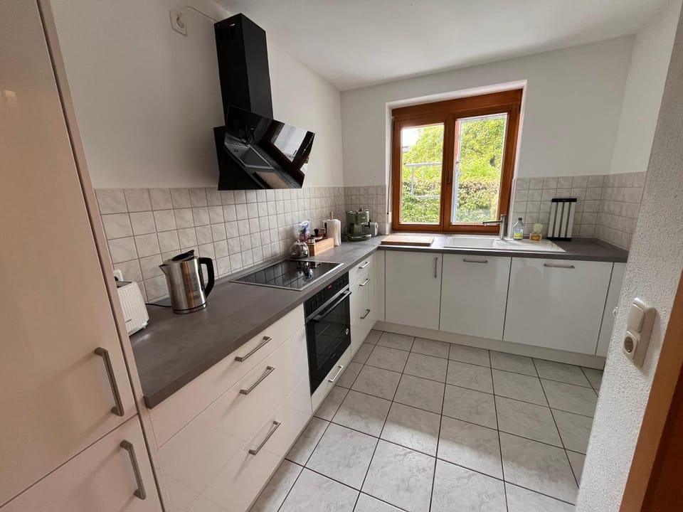 Kitchen or kitchenette, stove, stove, kitchen, kitchen
