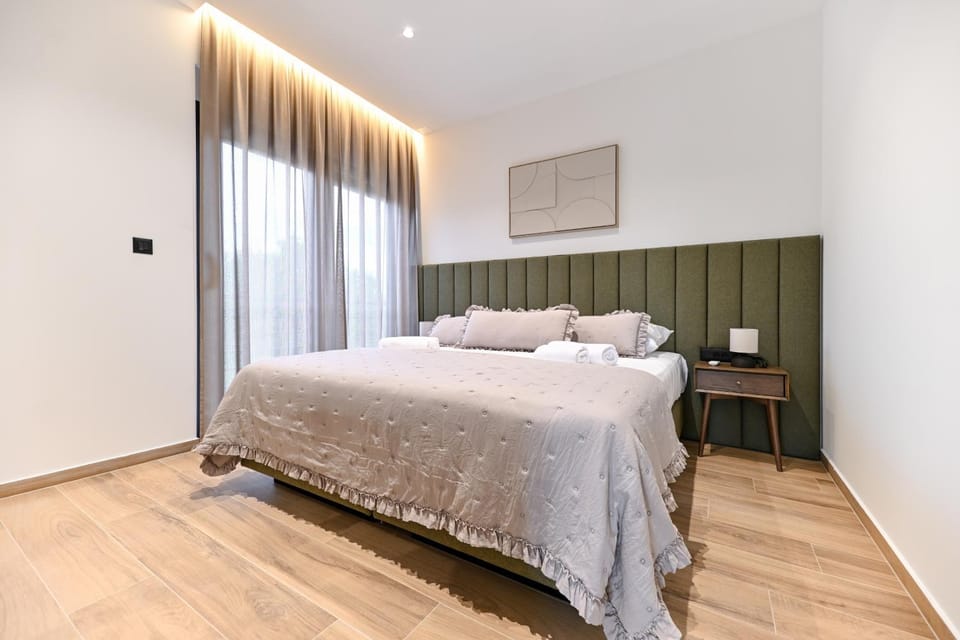 Luxury apartments Marlov with swimming pool and private parking Apartment in Šibenik-Knin County, Croatia