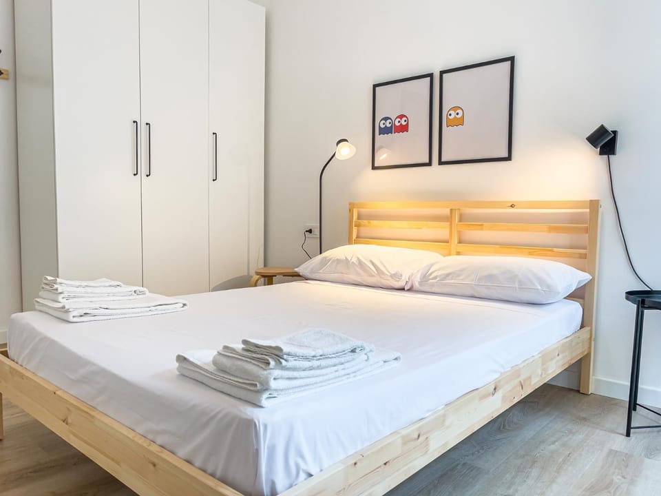 Bed, Bedroom, wardrobe
