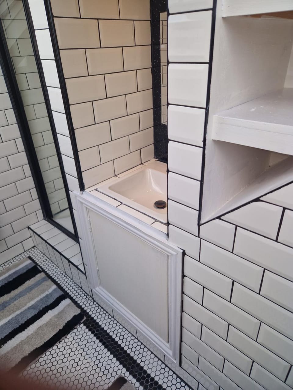 Modern 5 bedroom house with parking, London Apartment in Croydon