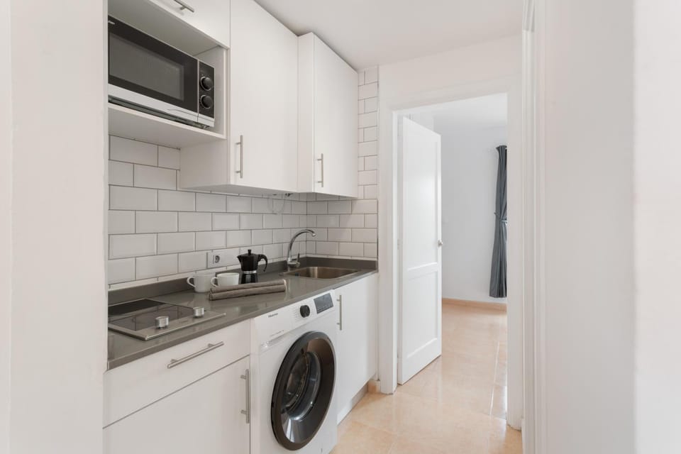 Kitchen or kitchenette, Living room