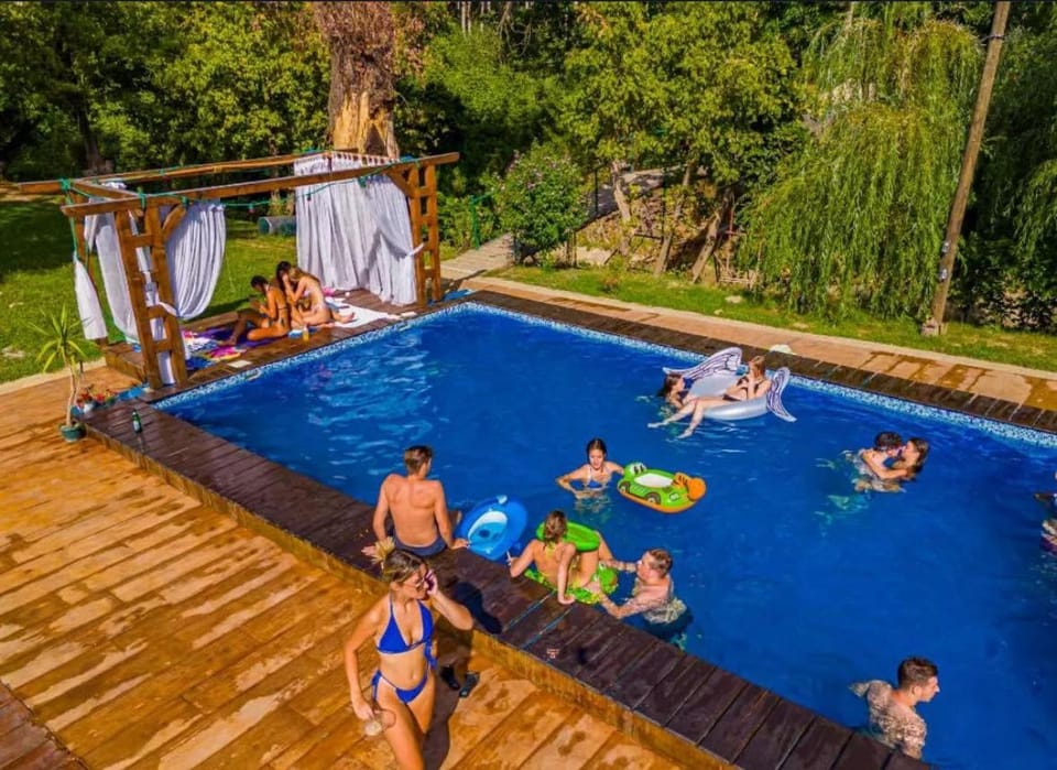 Swimming pool