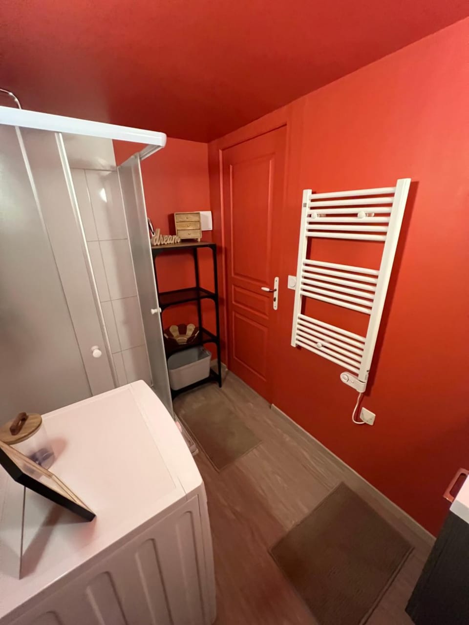 Toilet, Bathroom, hair dryier