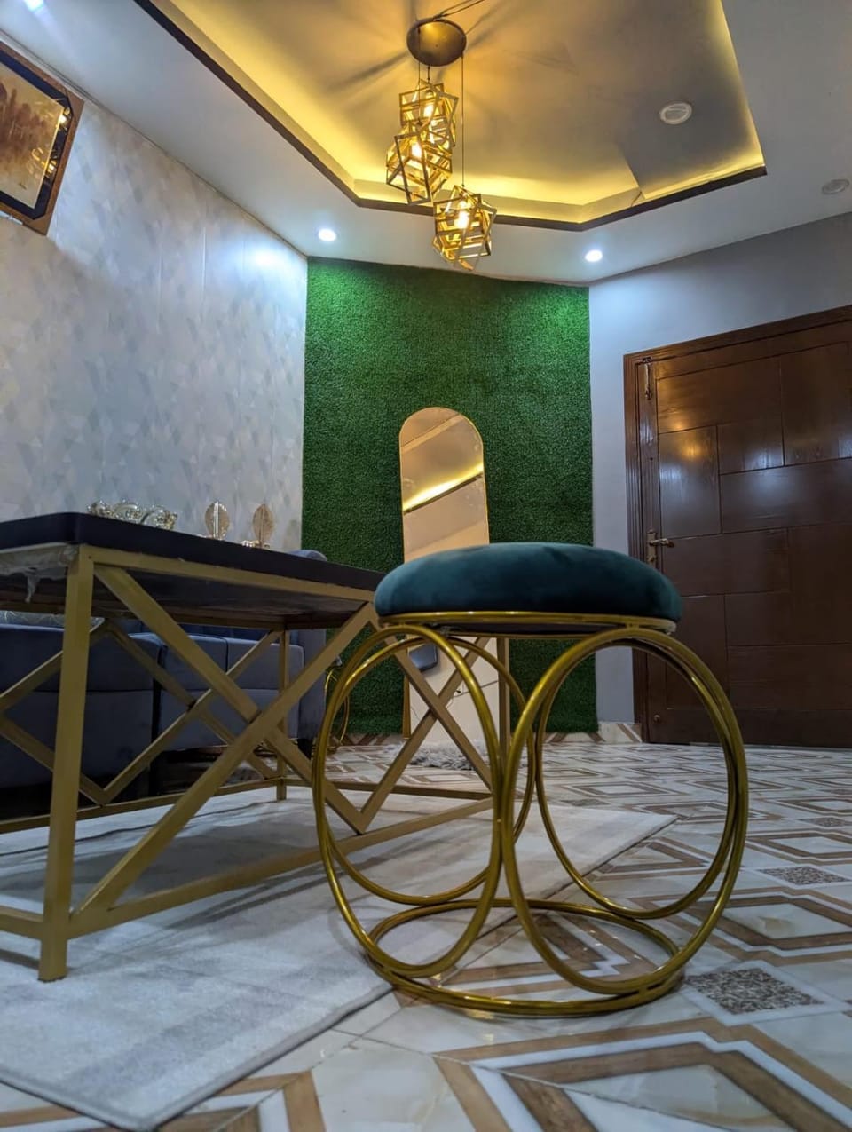 Atalia bilding Apartment in Lahore