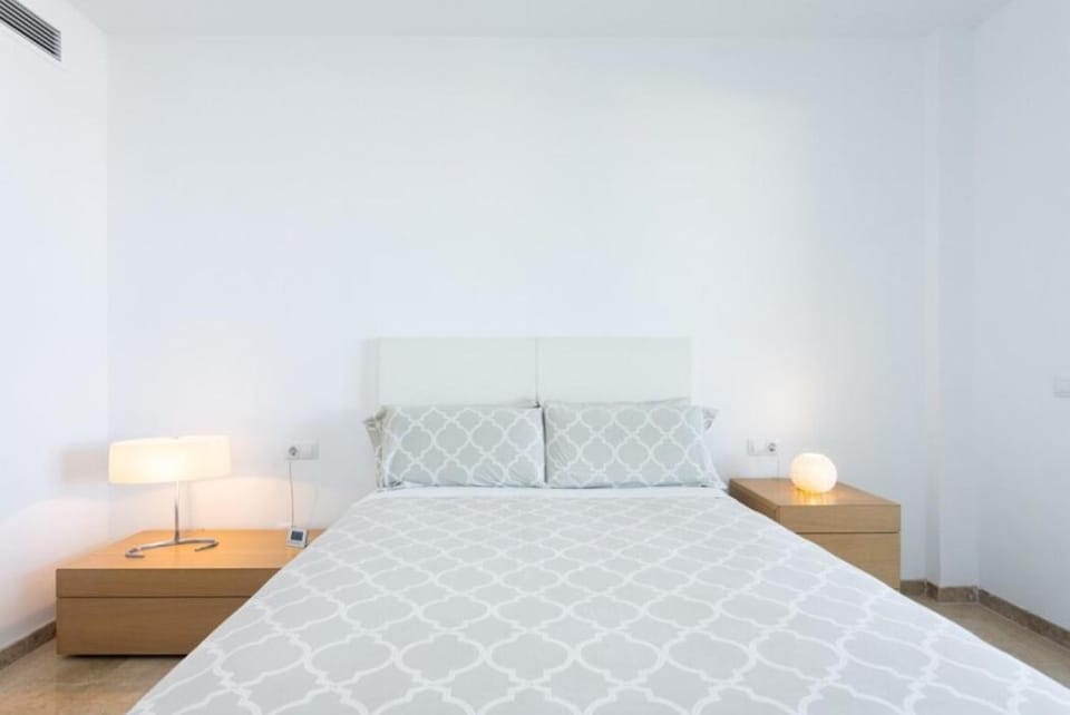 Los Gigantes,luxury aircon, views and pools Apartment in Canary Islands