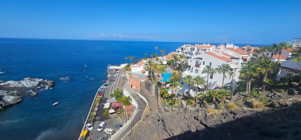Los Gigantes,luxury aircon, views and pools Apartment in Canary Islands