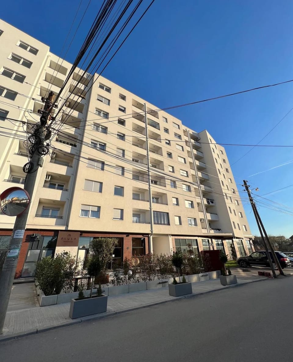 Property building, Street view