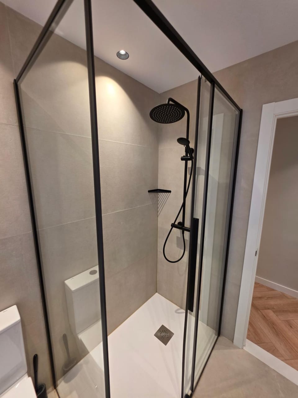 Shower, Bathroom