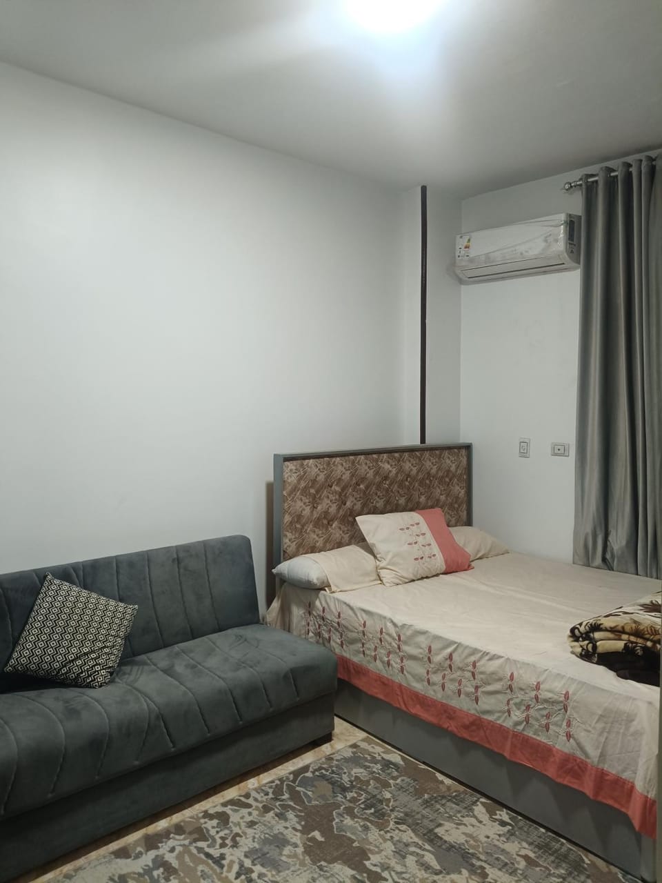 شقة كاملة لايجار غرفتين نوم ورسيبشن Apartment in Cairo Governorate