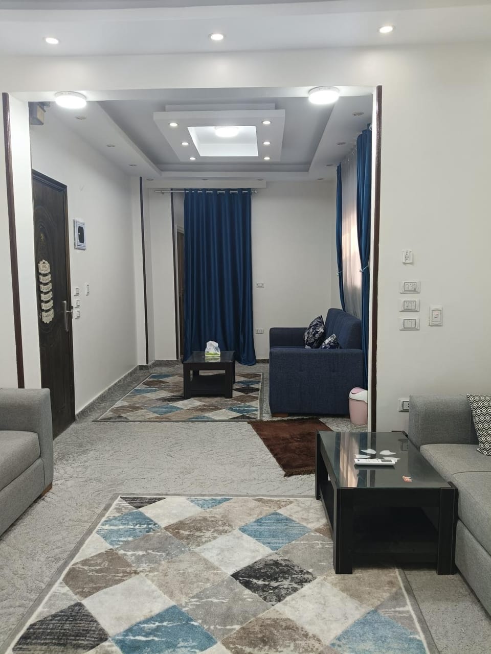 شقة كاملة لايجار غرفتين نوم ورسيبشن Apartment in Cairo Governorate