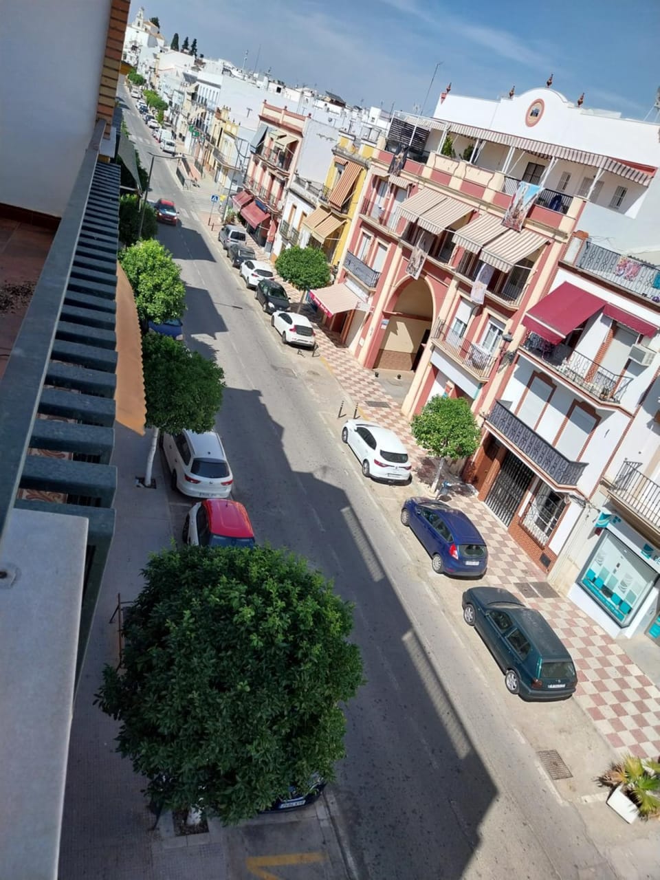 Neighbourhood, City view, Street view, Location