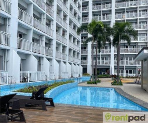 Rhoydez Condotel Breeze Residence Apartment in Pasay