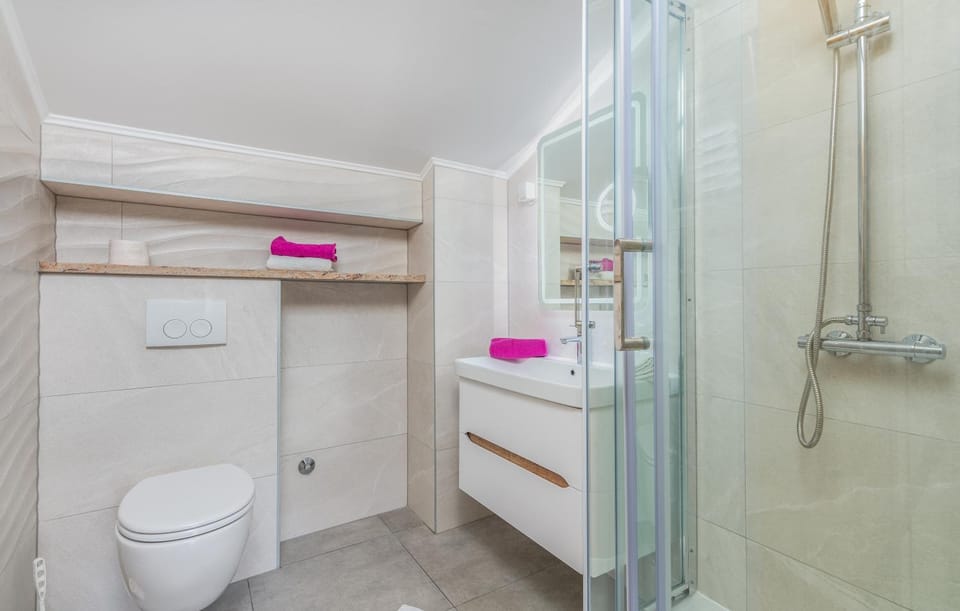 Shower, Bathroom, Bath