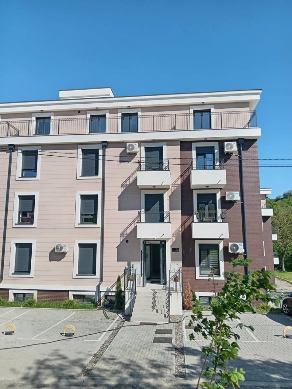 Property building, Day