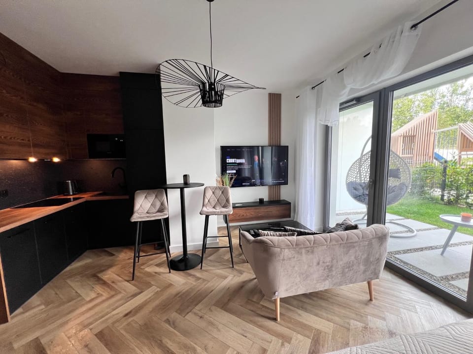 TV and multimedia, Living room, kitchen