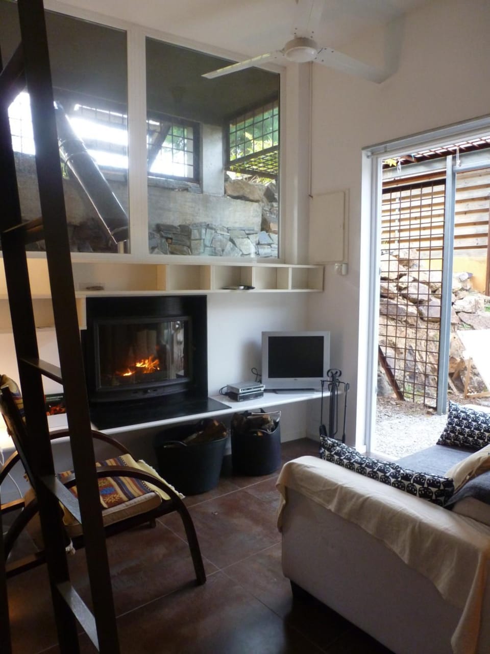 TV and multimedia, Seating area