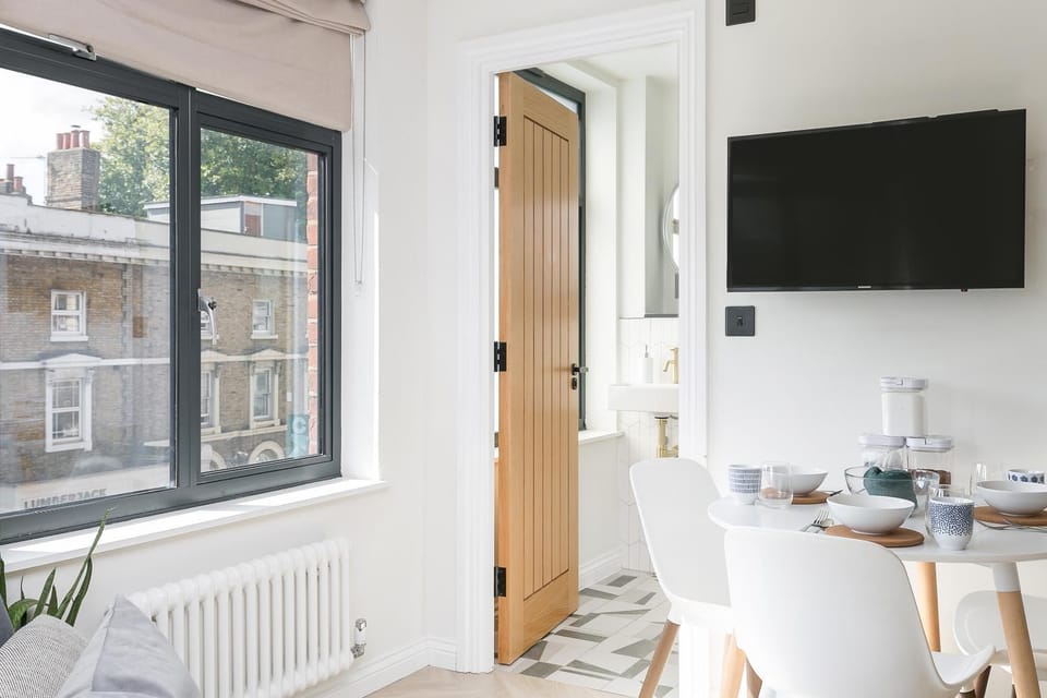 Luxe 2 bed - 20 minutes from Central London Apartment in London Borough of Southwark