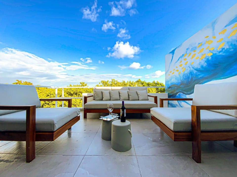 Patio, Day, Natural landscape, View (from property/room), Balcony/Terrace, Living room