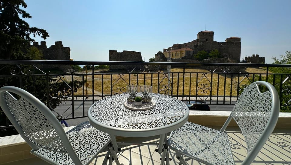 View (from property/room), Balcony/Terrace, Balcony/Terrace, Dining area