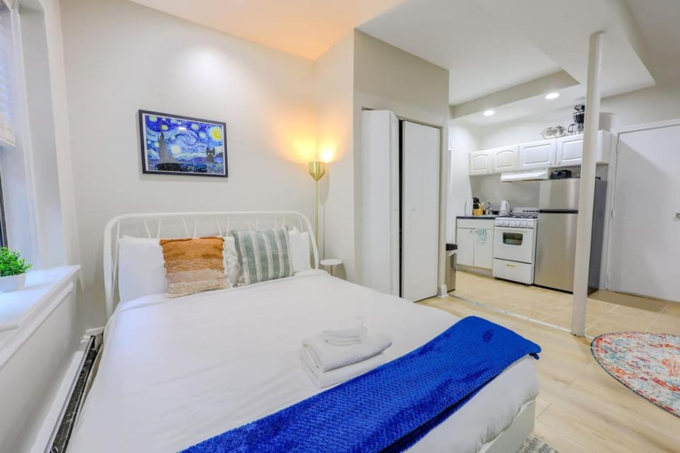 Wonderful South End Studio Apartment in Back Bay