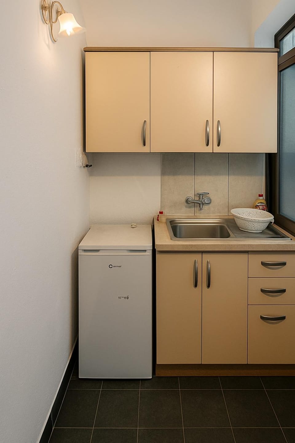 Studio-apartments, rooms with kitchen Bed and Breakfast in Tirana County, Albania