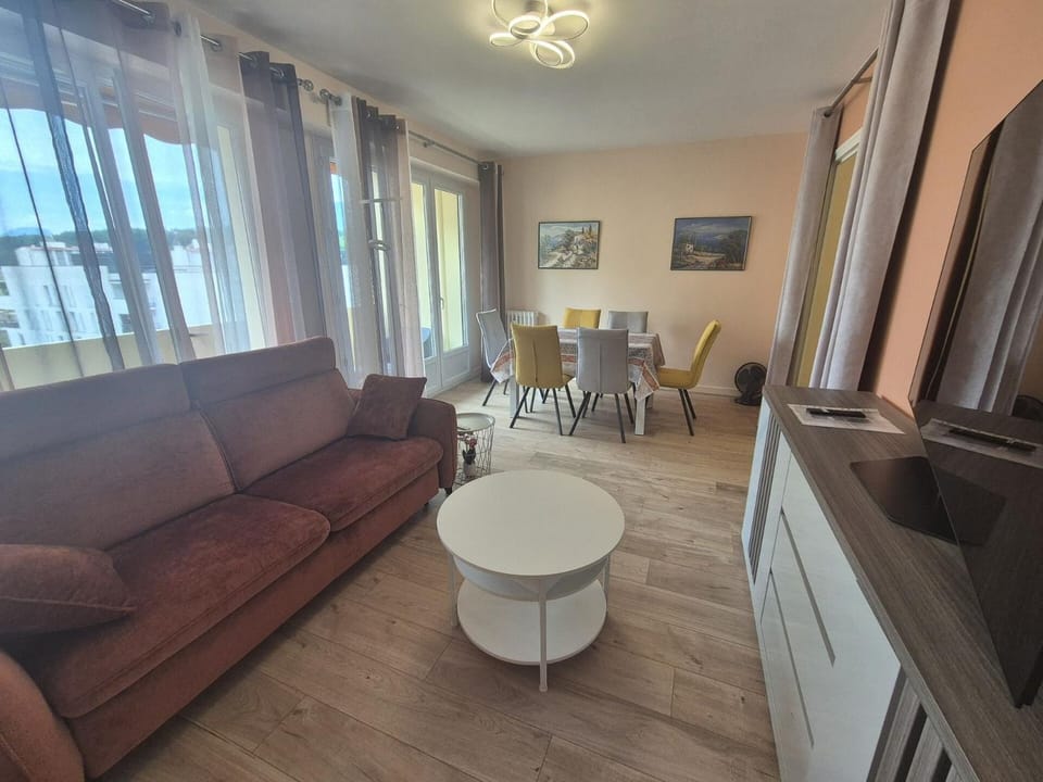 Résidence Ilot Wilson - Bel appartement spacieux ! MAE-6563 Apartment in Aix-les-Bains