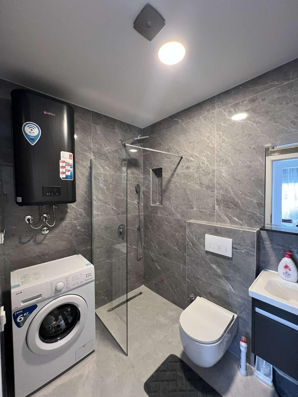 Shower, Bathroom, washing machine
