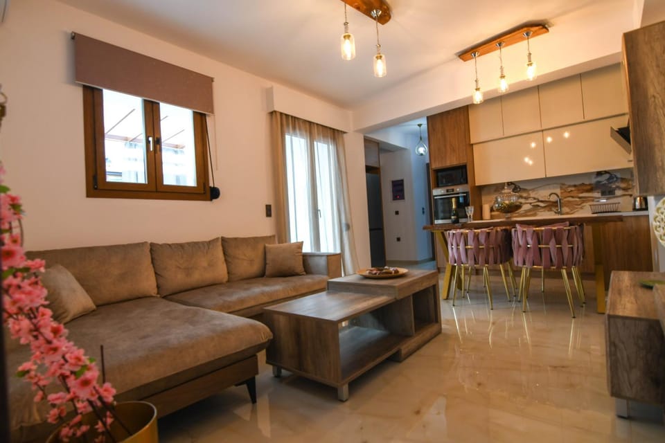 ATHOR IREON with hot tube Apartment in Samos, Greece