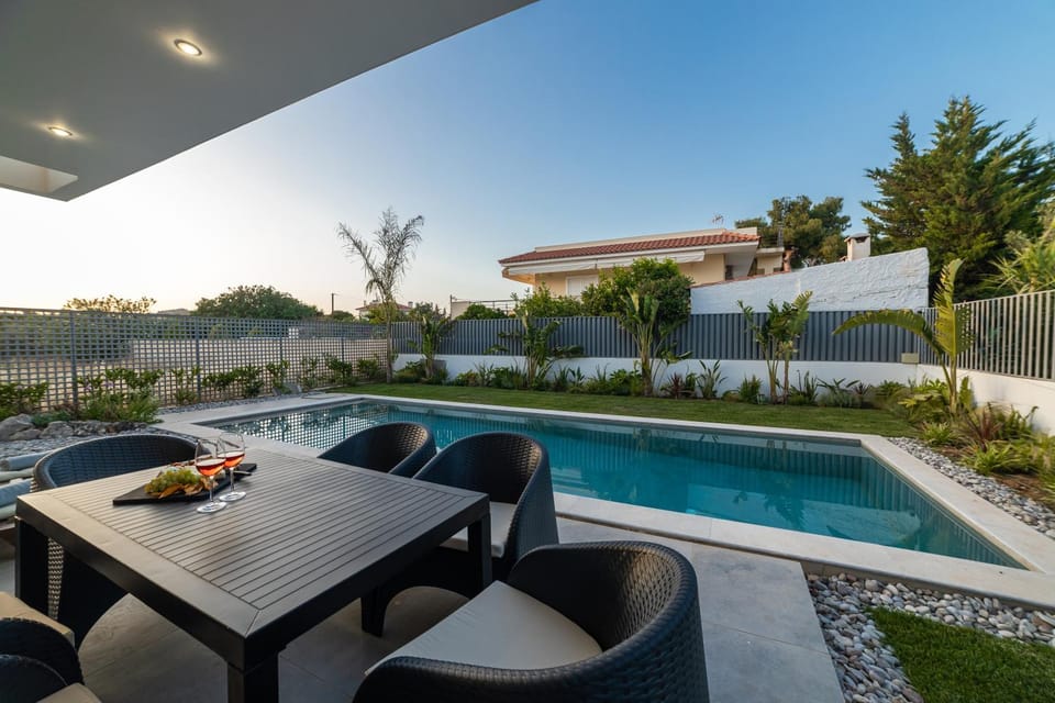 Anlijors Premium Residency Villa in Decentralized Administration of Attica