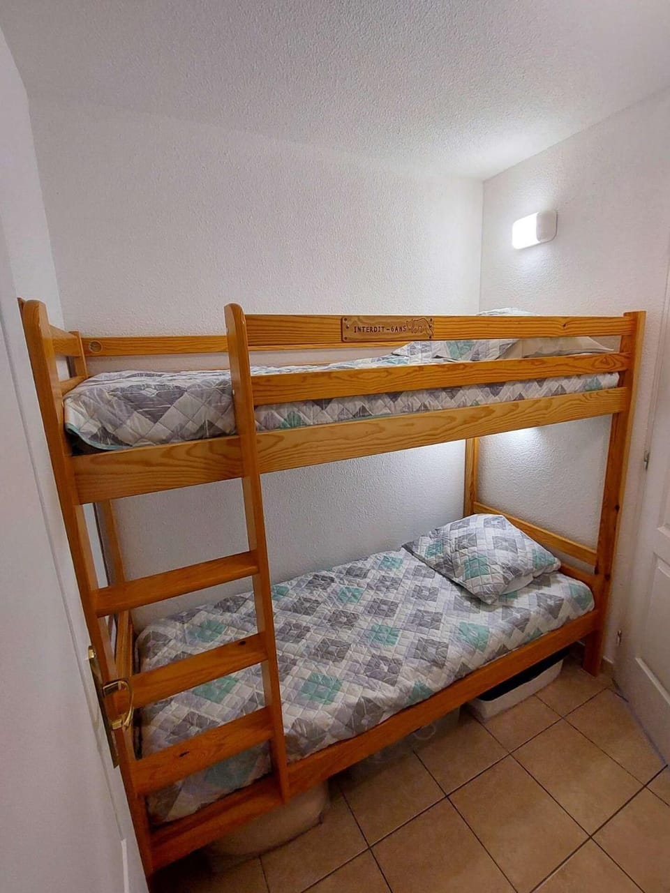 Bed, Bedroom, bunk bed, furniture