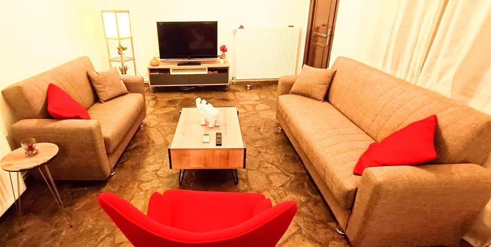 Living room, Seating area