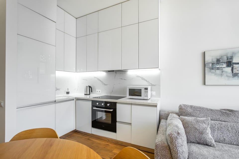 dishwasher, microwave, oven, pet friendly, stove, kitchen